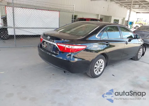 2017 Toyota Camry Le из США, поврежденный, VIN 4T1BF1FK0HU277172